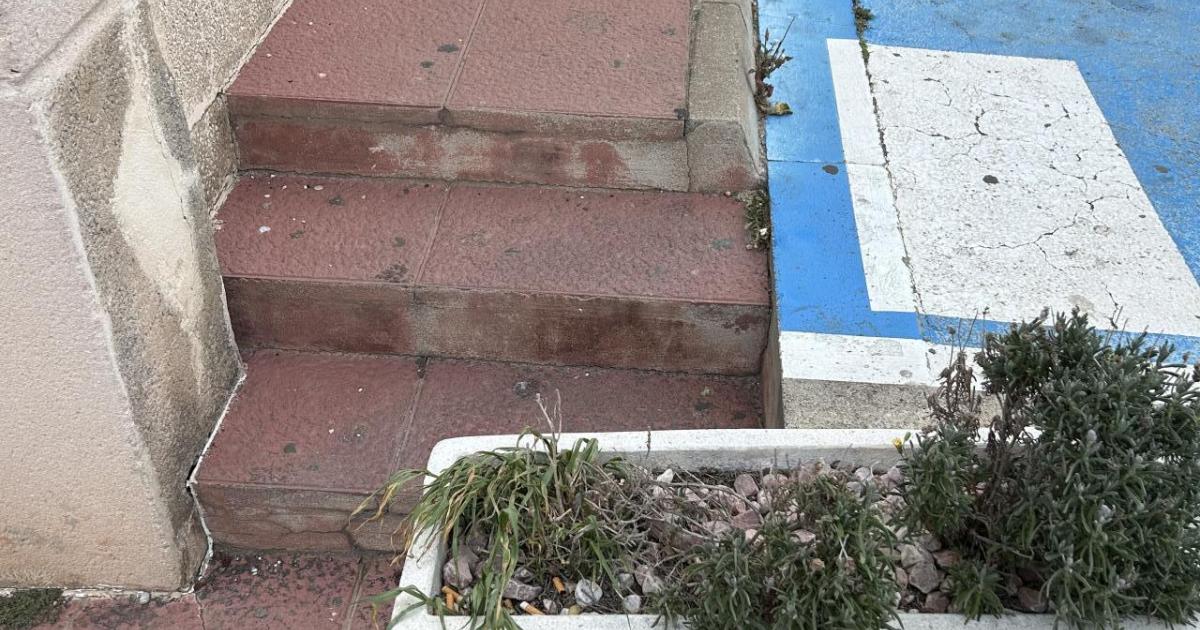 No ayuda a la discapacidad