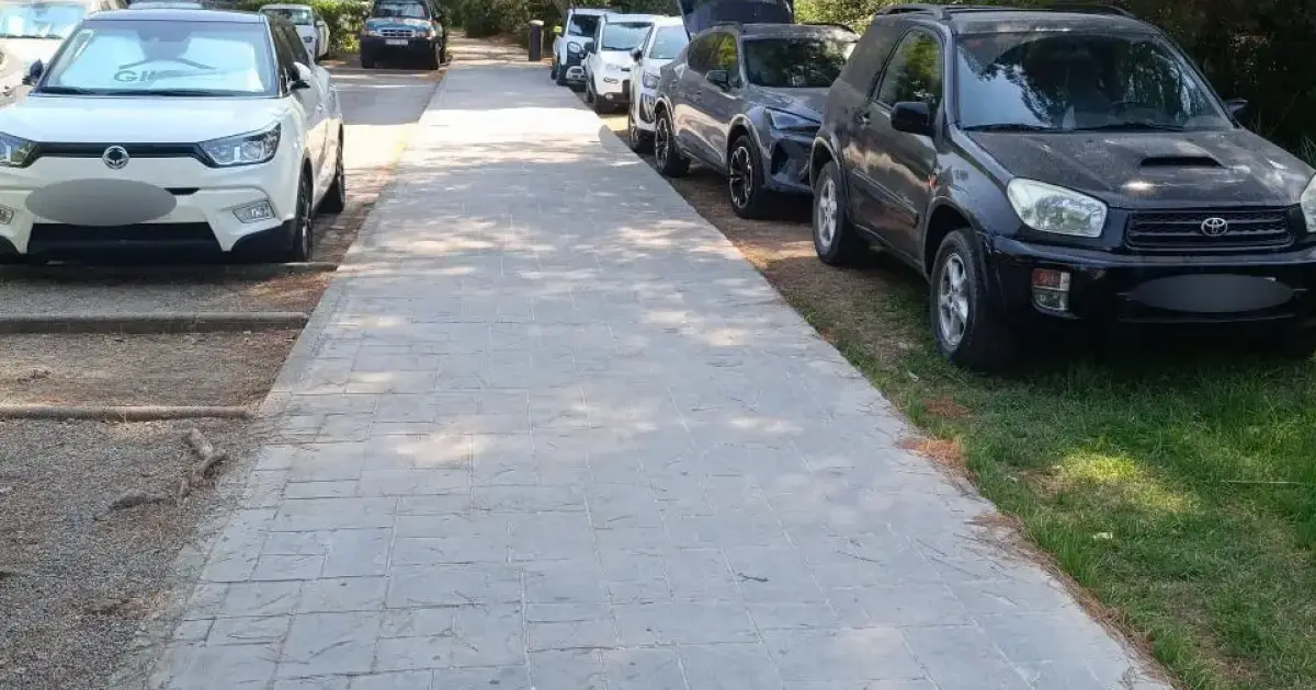 Parking de Cala Galdana