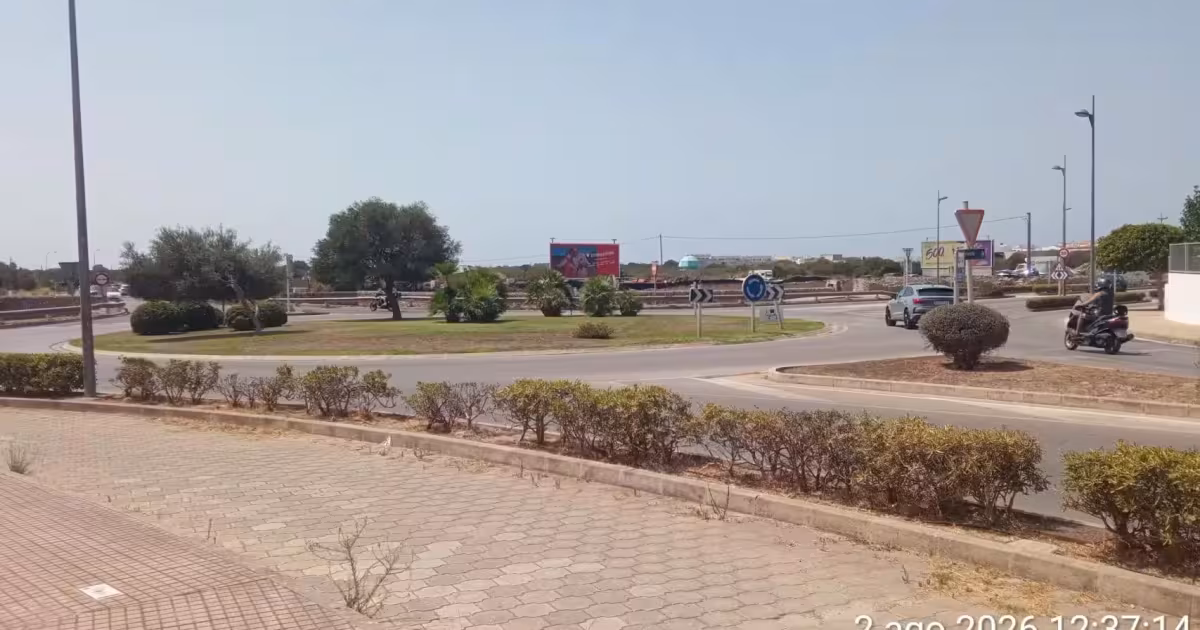 Ciutadella malgastant aigua!